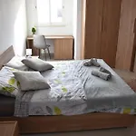 Luxury Apartment - Two Bedrooms Quiet Area *
