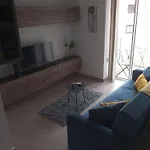 Luxury Apartment - Two Bedrooms Quiet Area *