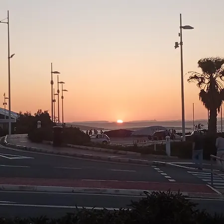 Luxury Two Bedroom Apartmán *