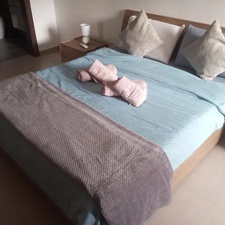 Luxury Apartment - Two Bedrooms Quiet Area San Pawl il-Baħar