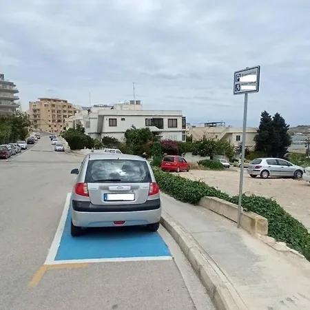 Luxury Two Bedroom * St. Paul's Bay