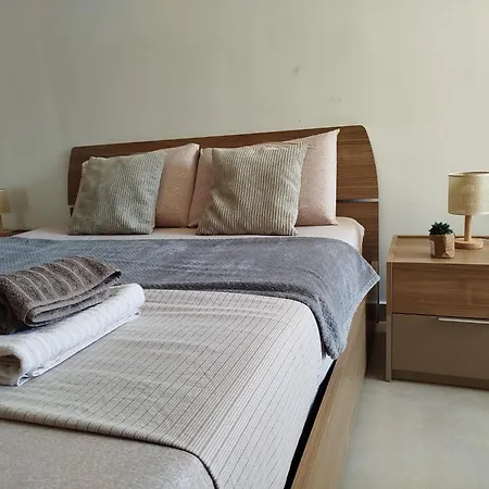 Luxury - Two Bedrooms - St Pauls Bay Апартаменты