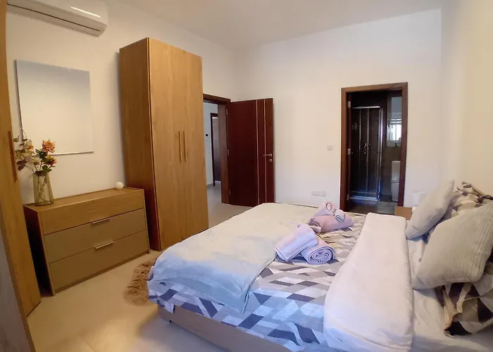 Luxury Two Bedroom Apartment