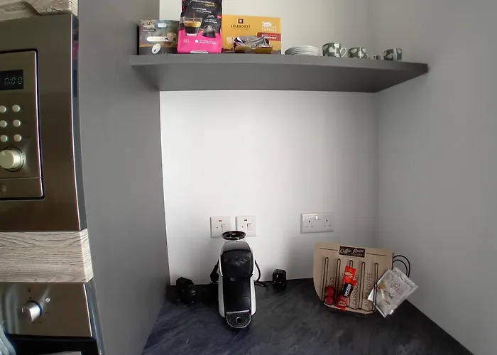 Luxury Two Bedroom *